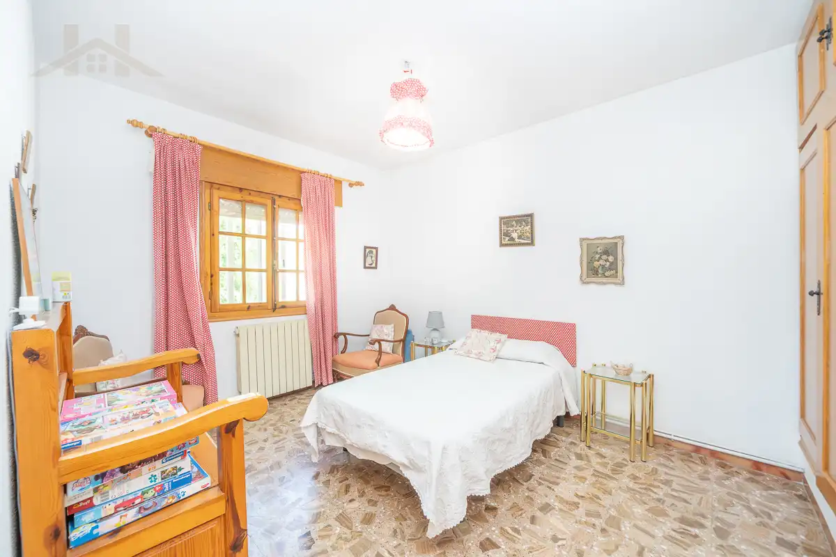 Bedroom of Houses for sale in Santa María de la Alameda  with Heating, Private garden and Terrace