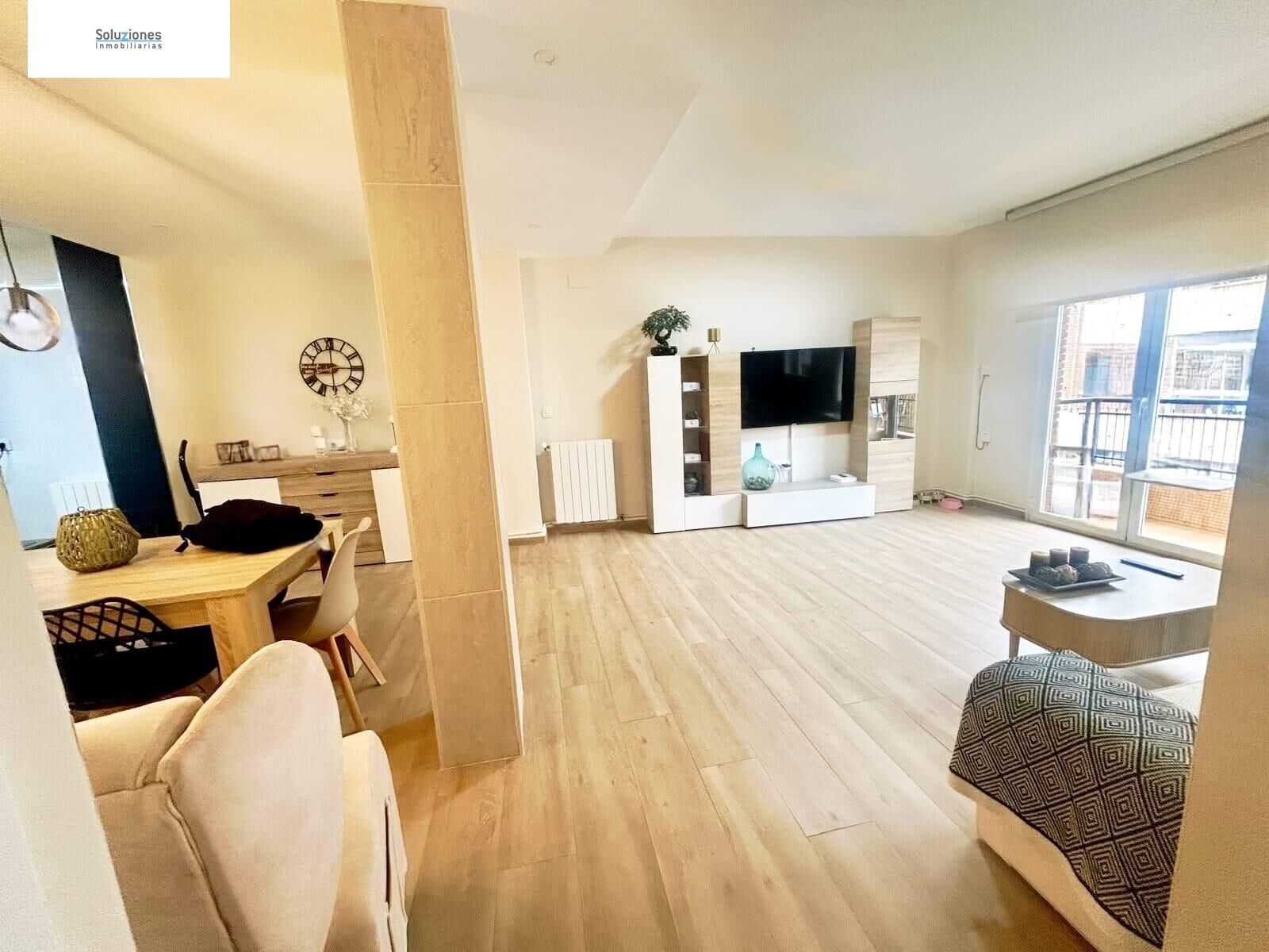 Living room of Flat for sale in  Albacete Capital  with Air Conditioner, Heating and Terrace