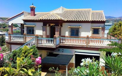 Vista exterior de Casa o xalet en venda en Algarrobo amb Aire condicionat i Terrassa