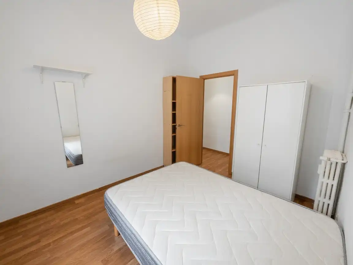 Habitación de Piso en venta en Madrid con Aire acondicionado y Calefacción