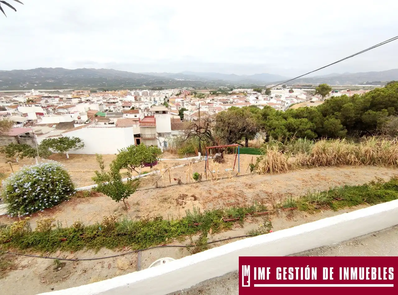 Vista exterior de Finca rústica en venta en Vélez-Málaga con Jardín privado, Terraza y Trastero