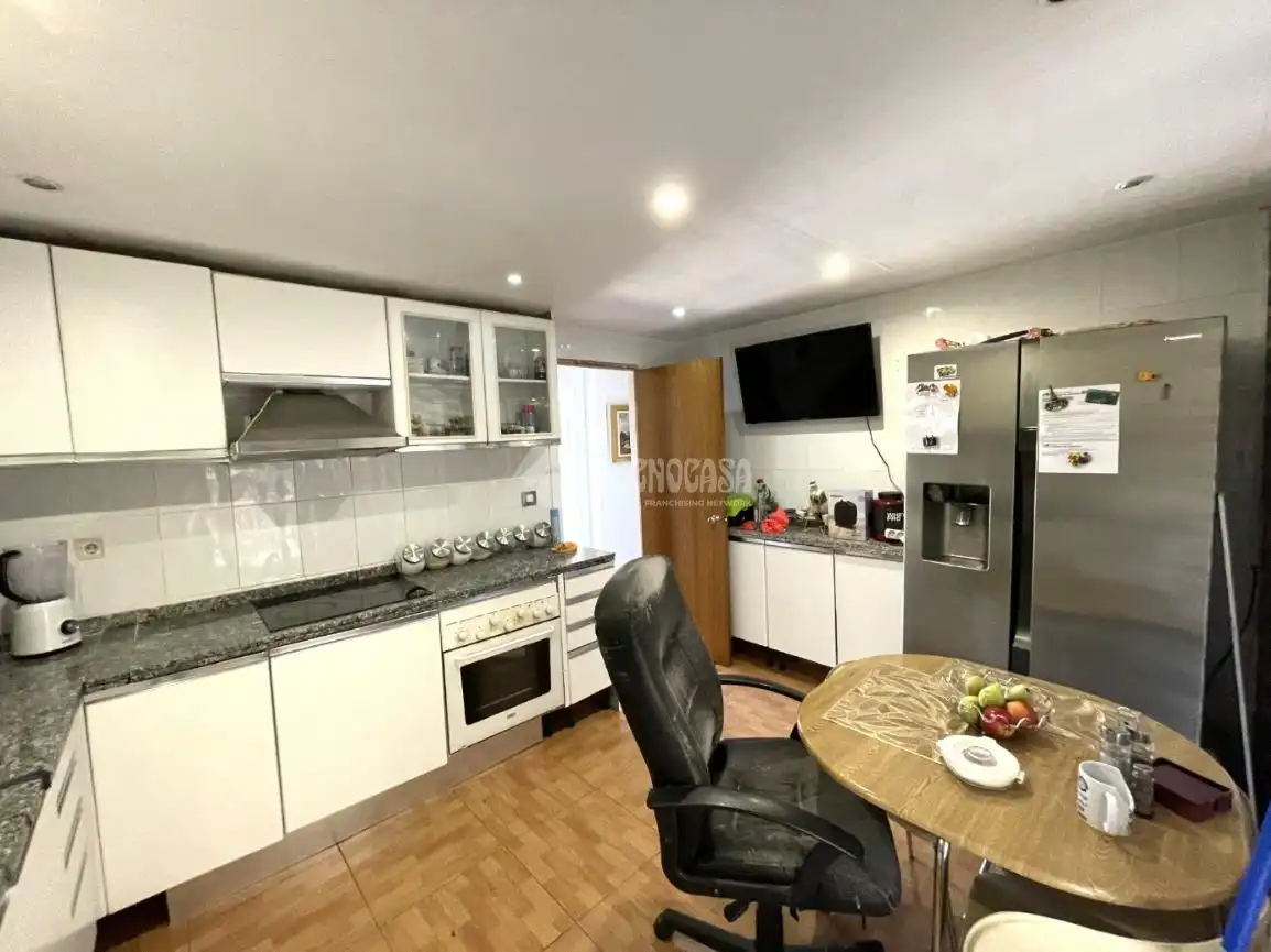 Cocina de Casa adosada en venta en Villalbilla con Jardín privado y Terraza