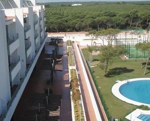 Schwimmbecken von Dachboden zum verkauf in El Portil mit Klimaanlage und Terrasse
