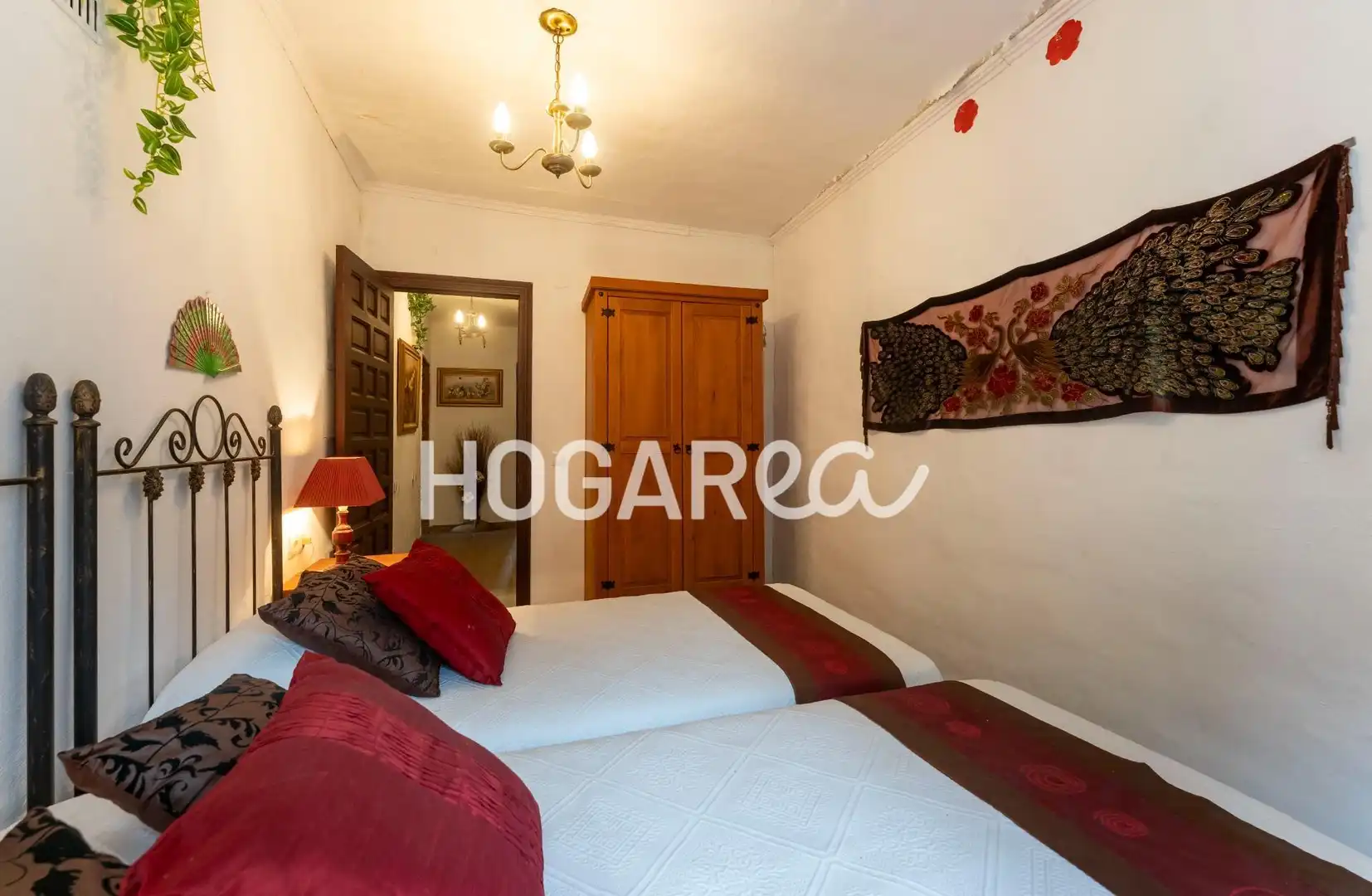 Habitación de Finca rústica en venta en Alcaucín con Jardín privado, Terraza y Piscina