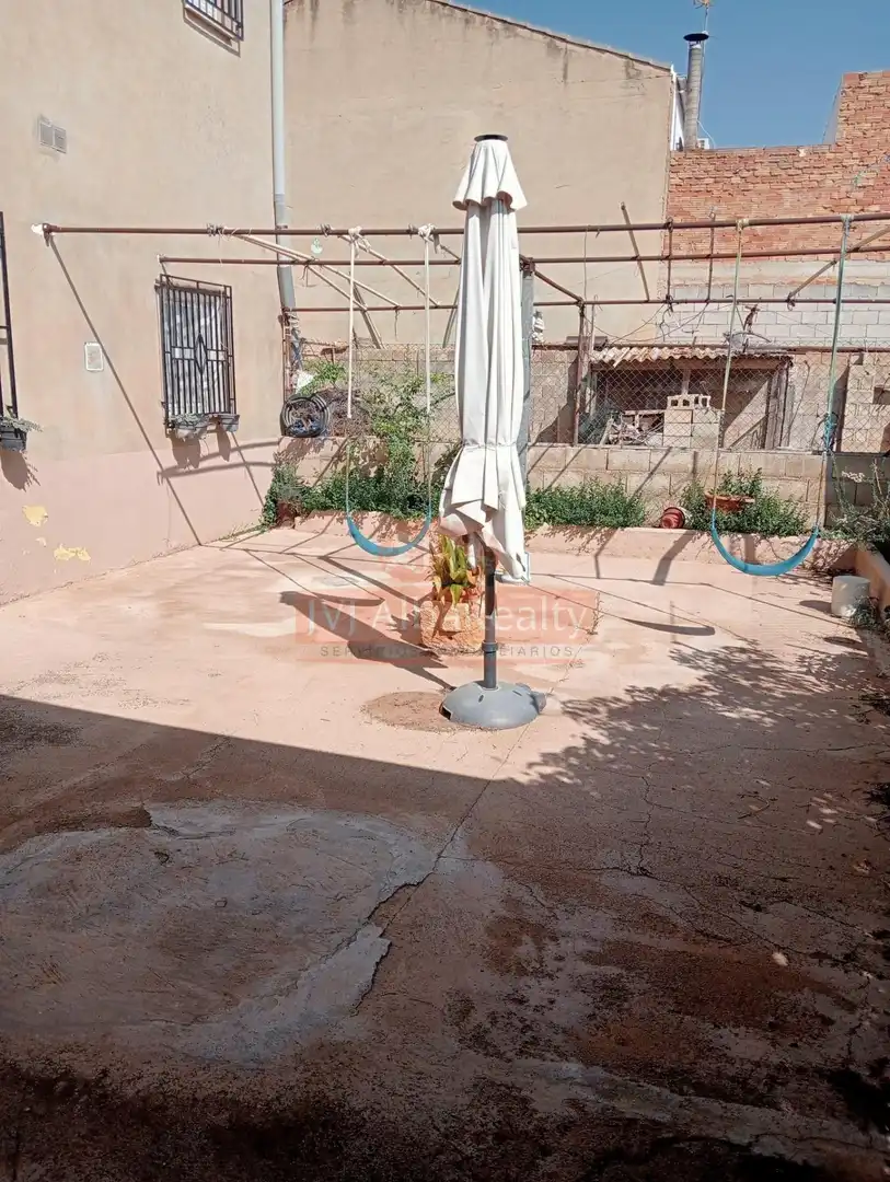 Jardí de Casa o xalet en venda en Pozohondo amb Aire condicionat i Jardí privat