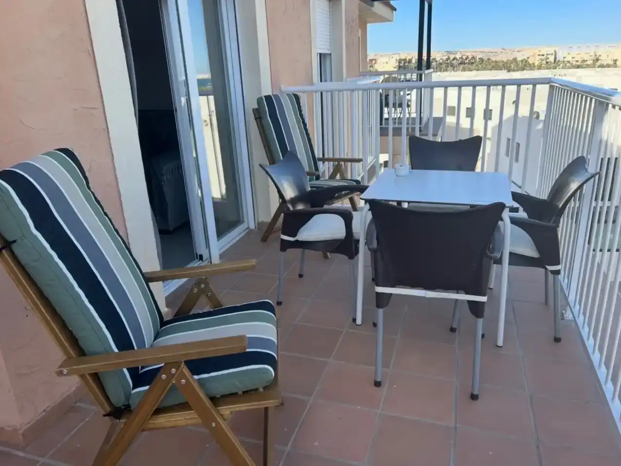 Terrassa de Apartament de lloguer en Almerimar