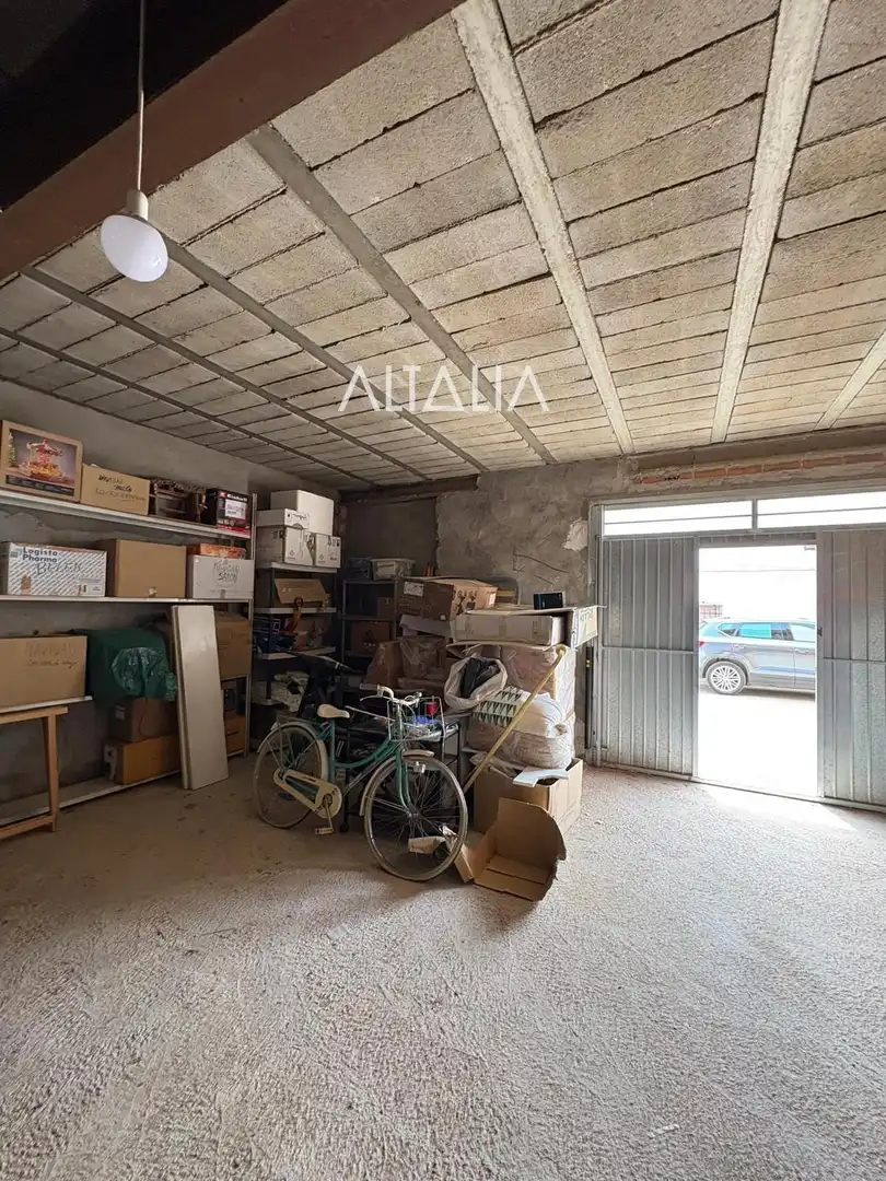 Industrial buildings for sale in Los Hinojosos  