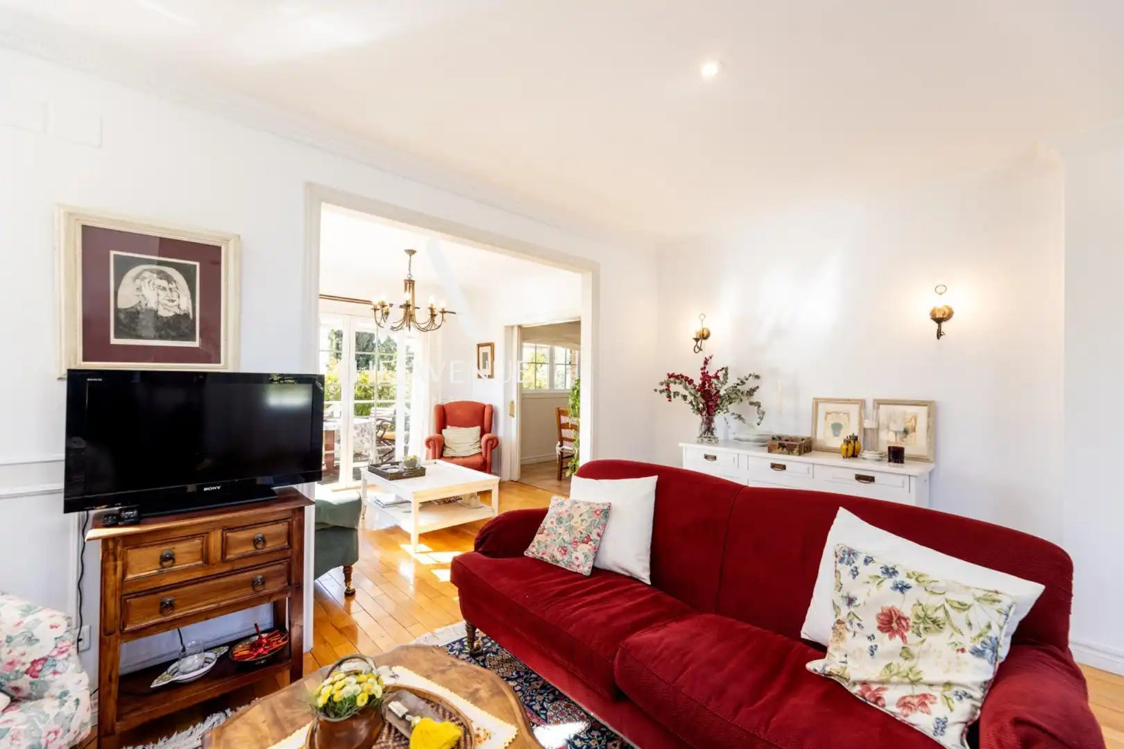 Sala de estar de Casa o chalet en venta en Boadilla del Monte con Calefacción, Jardín privado y Terraza