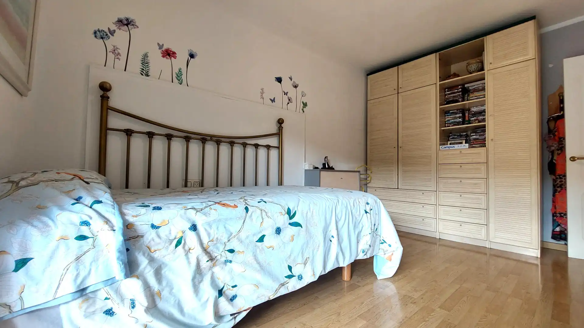 Habitación de Piso en venta en Vic con Calefacción, Parquet y Terraza