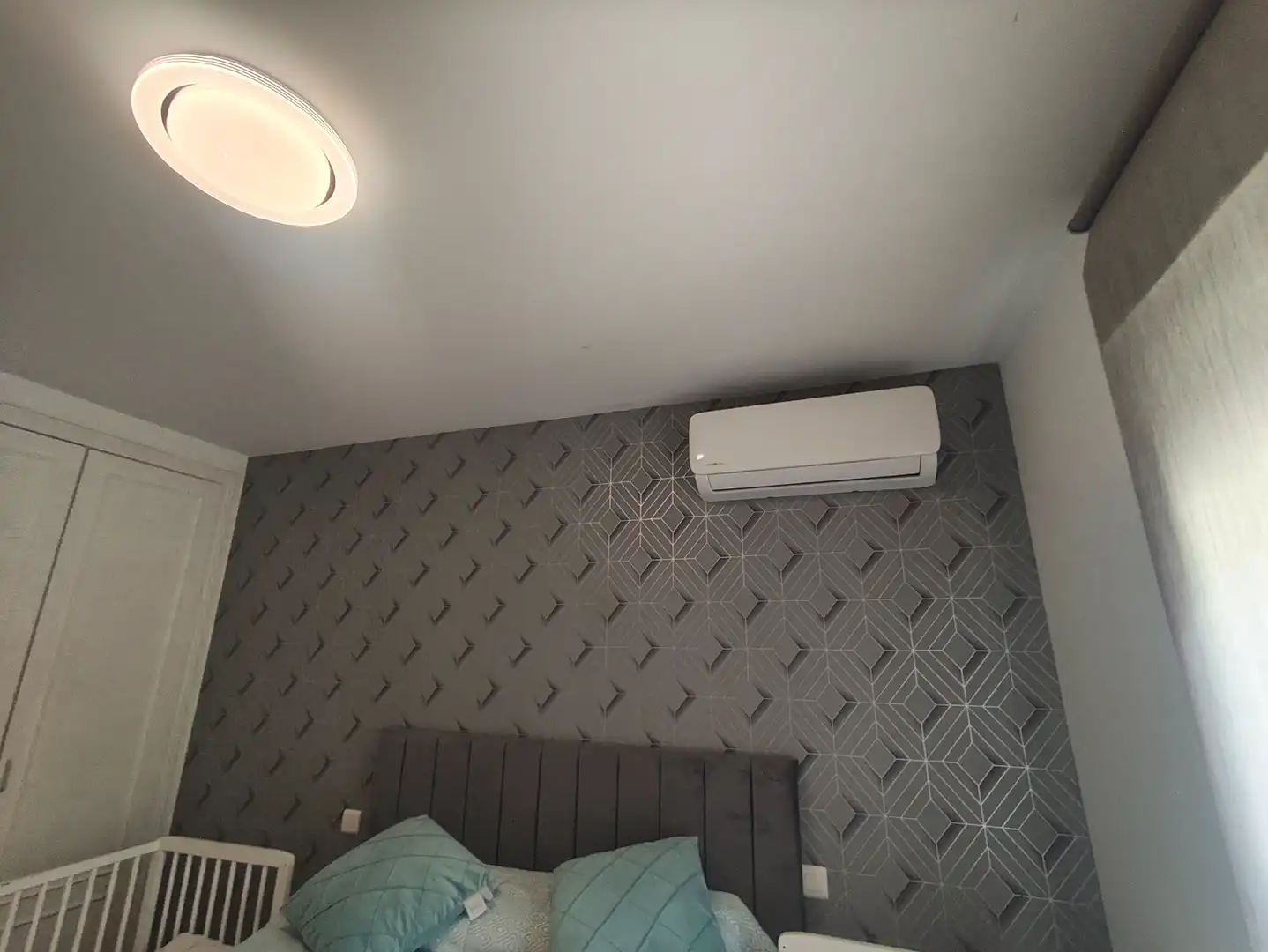 Dormitori de Casa o xalet en venda en Las Ventas de Retamosa amb Aire condicionat, Calefacció i Jardí privat