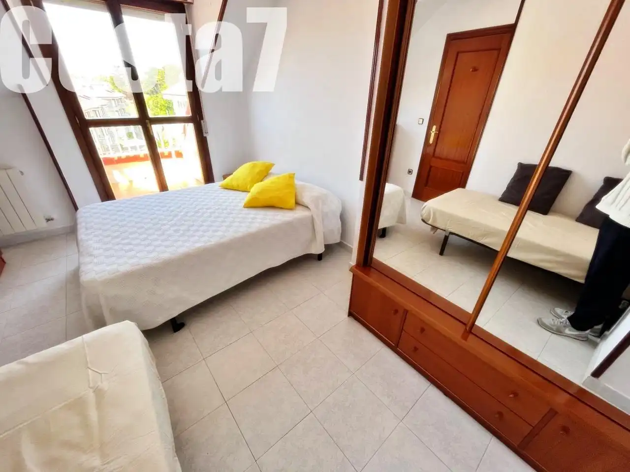 Habitación de Piso en venta en Noja con Terraza, Amueblado y Piscina comunitaria