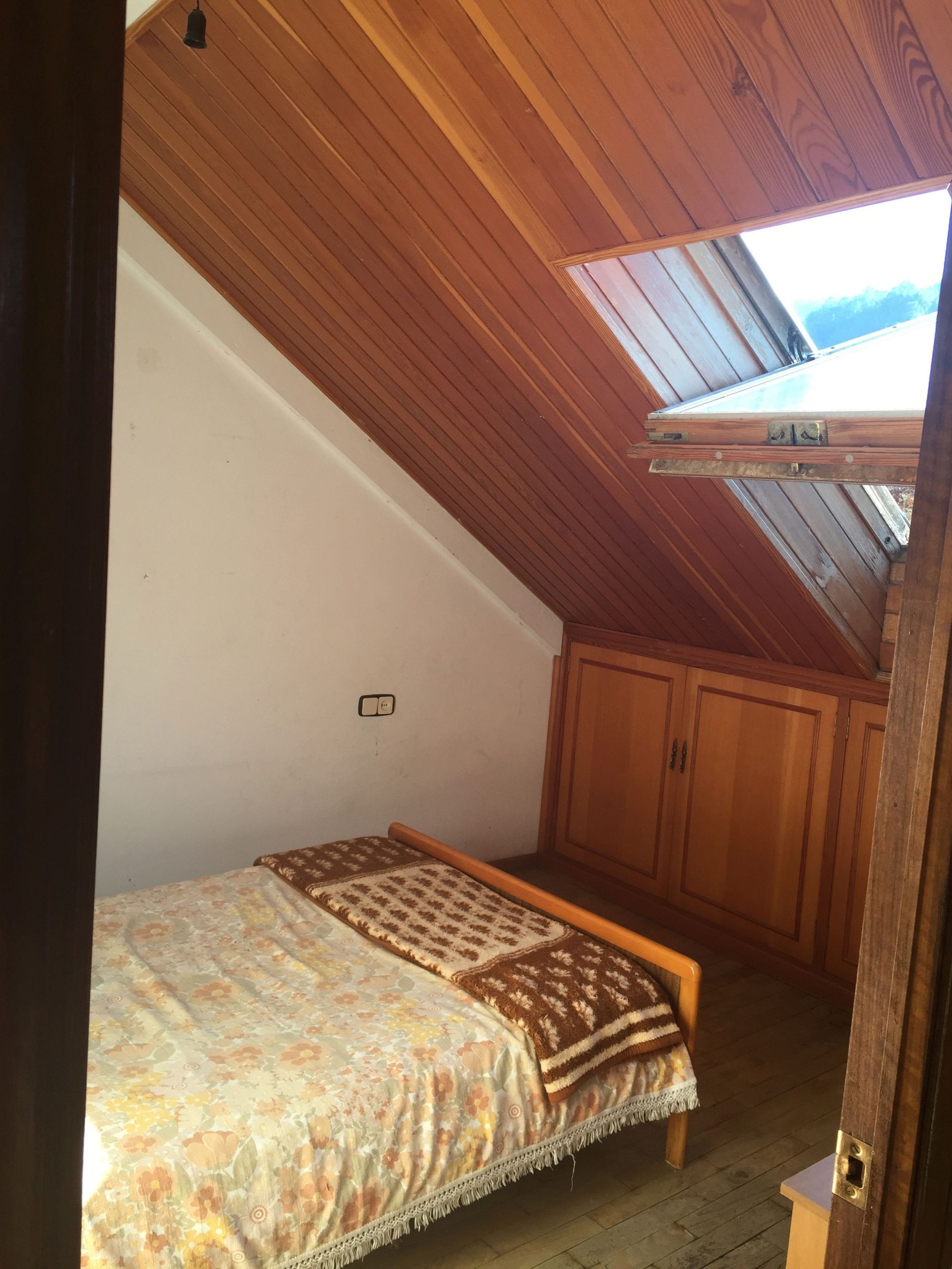 Bedroom of Attic for sale in Tineo  with Storage room