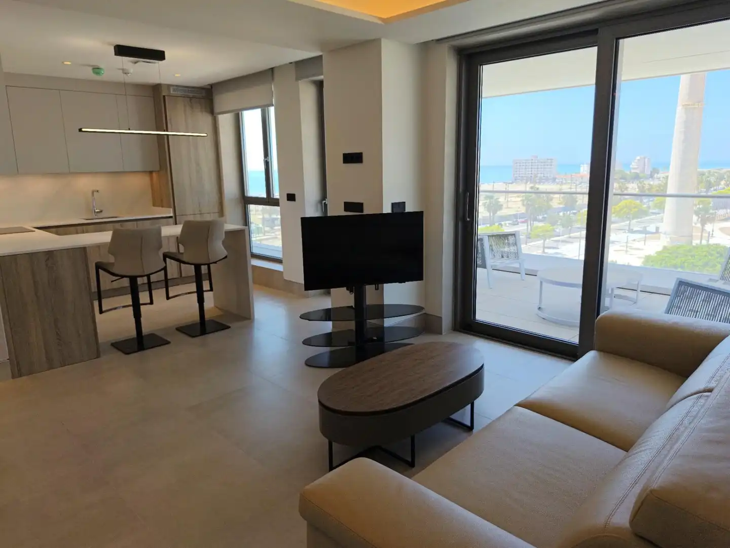 Sala de estar de Piso de alquiler en Málaga con Aire acondicionado, Calefacción y Terraza
