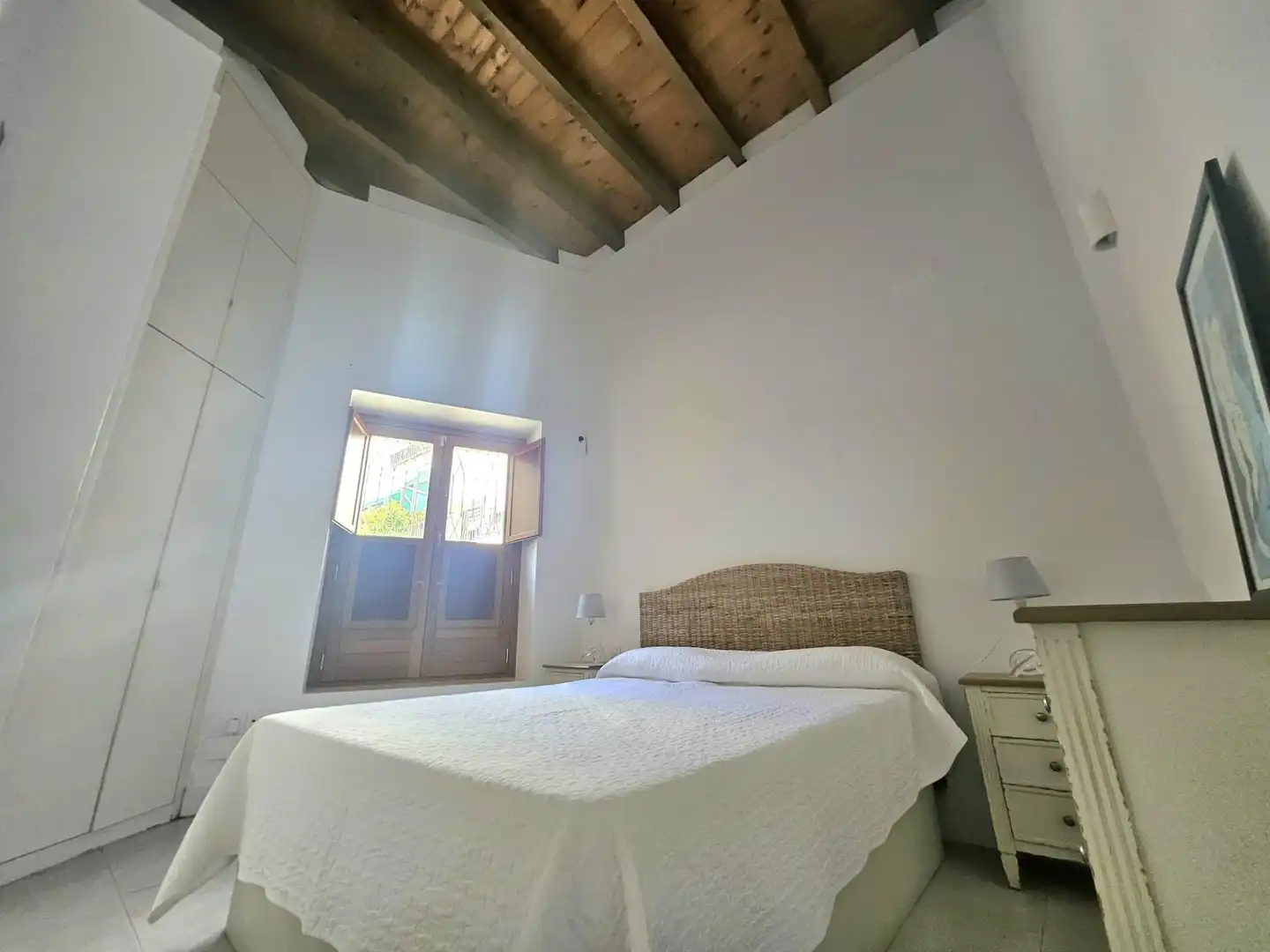 Habitación de Planta baja de alquiler en Sevilla con Aire acondicionado, Calefacción y Amueblado