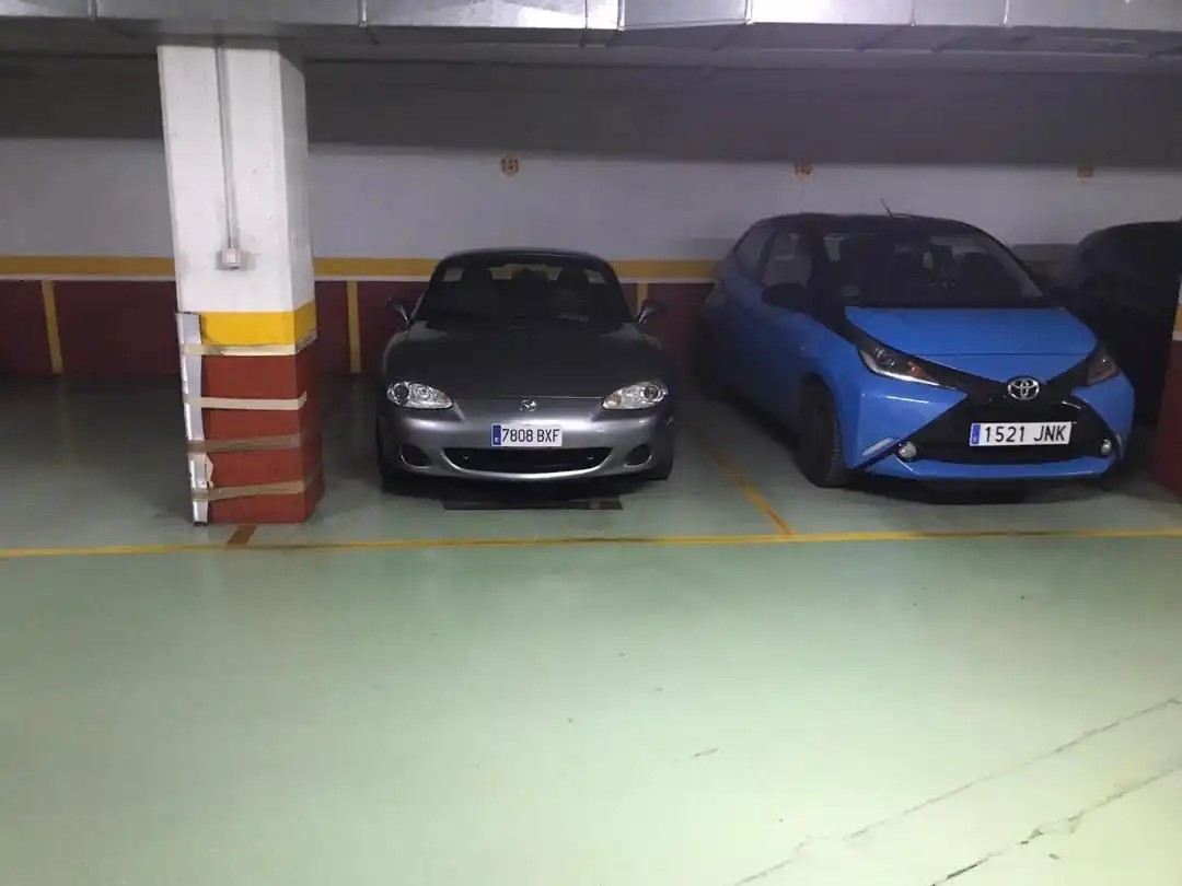 Parking of Garage for rent in Vigo   with Alarm