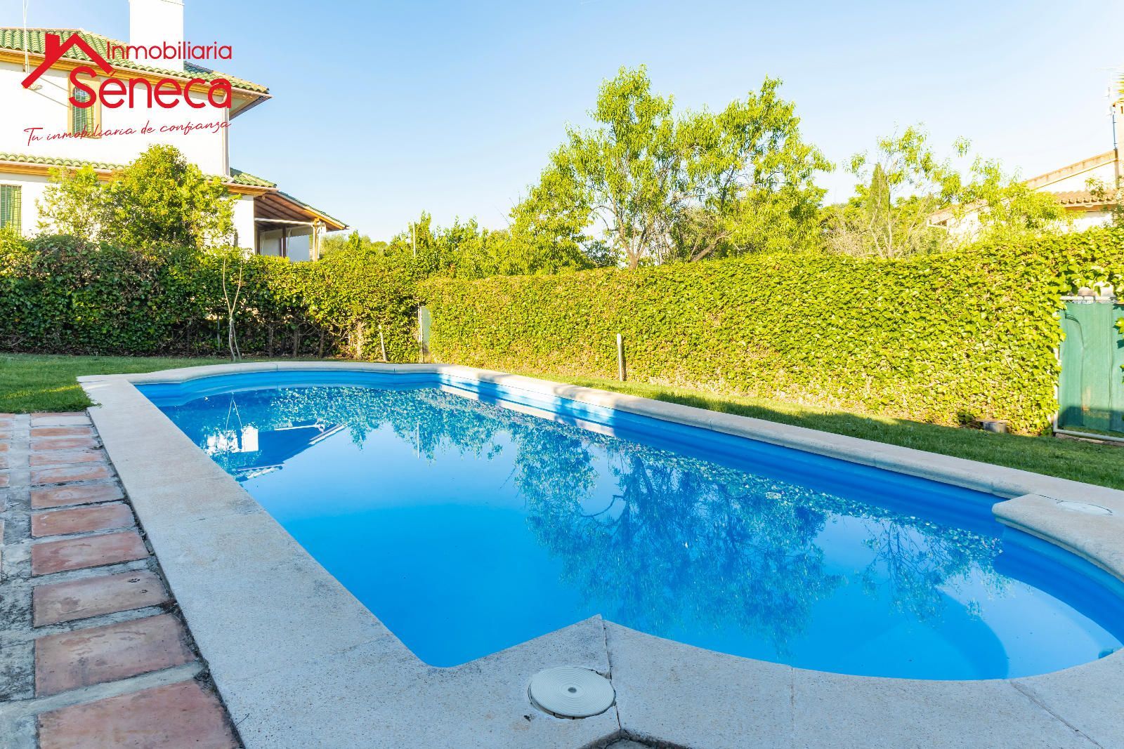 Piscina de Casa adosada de lloguer en  Córdoba Capital amb Aire condicionat, Calefacció i Piscina