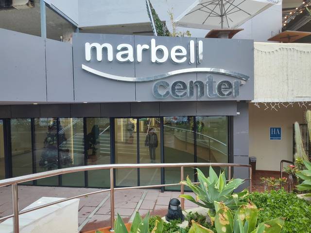 Local comercial en Venta en N-340, 12 en Playa Bajadilla - Puertos