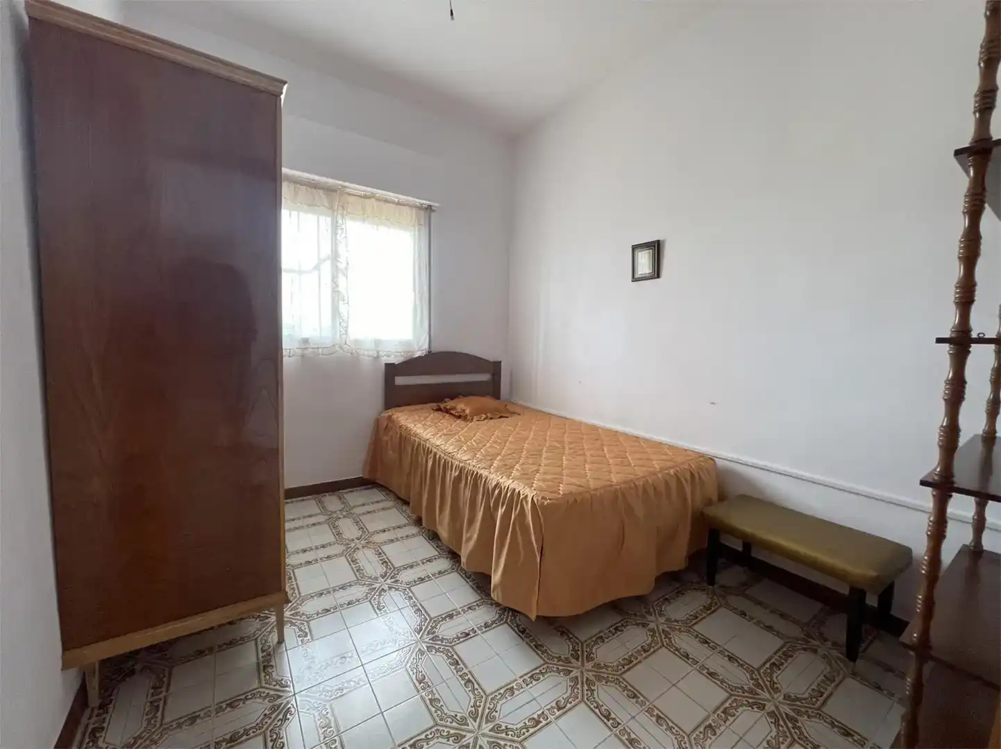 Habitación de Casa o chalet en venta en Real, Valencia