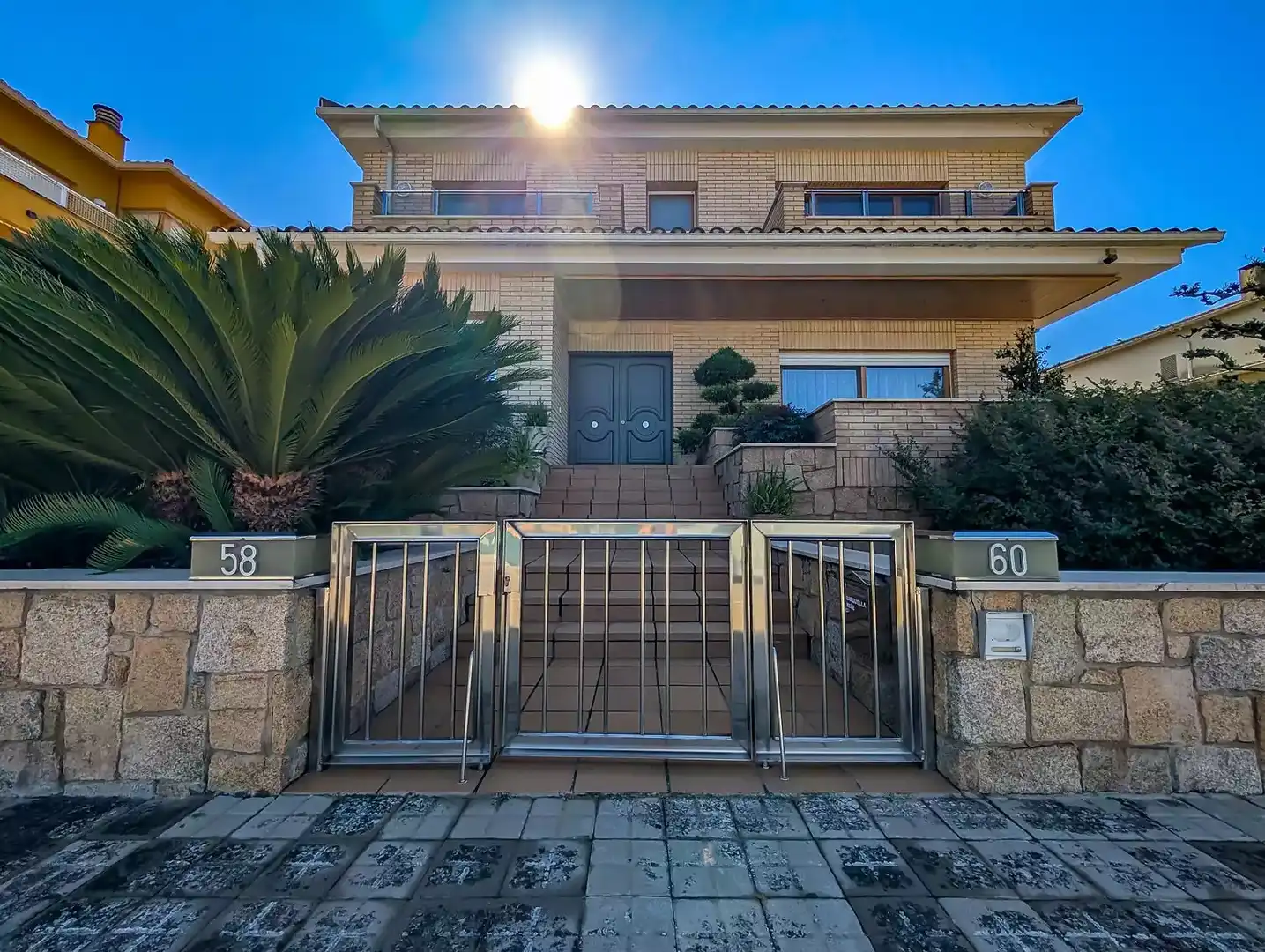 Exterior view of Houses for sale in Banyoles  with Swimming Pool and Furnished