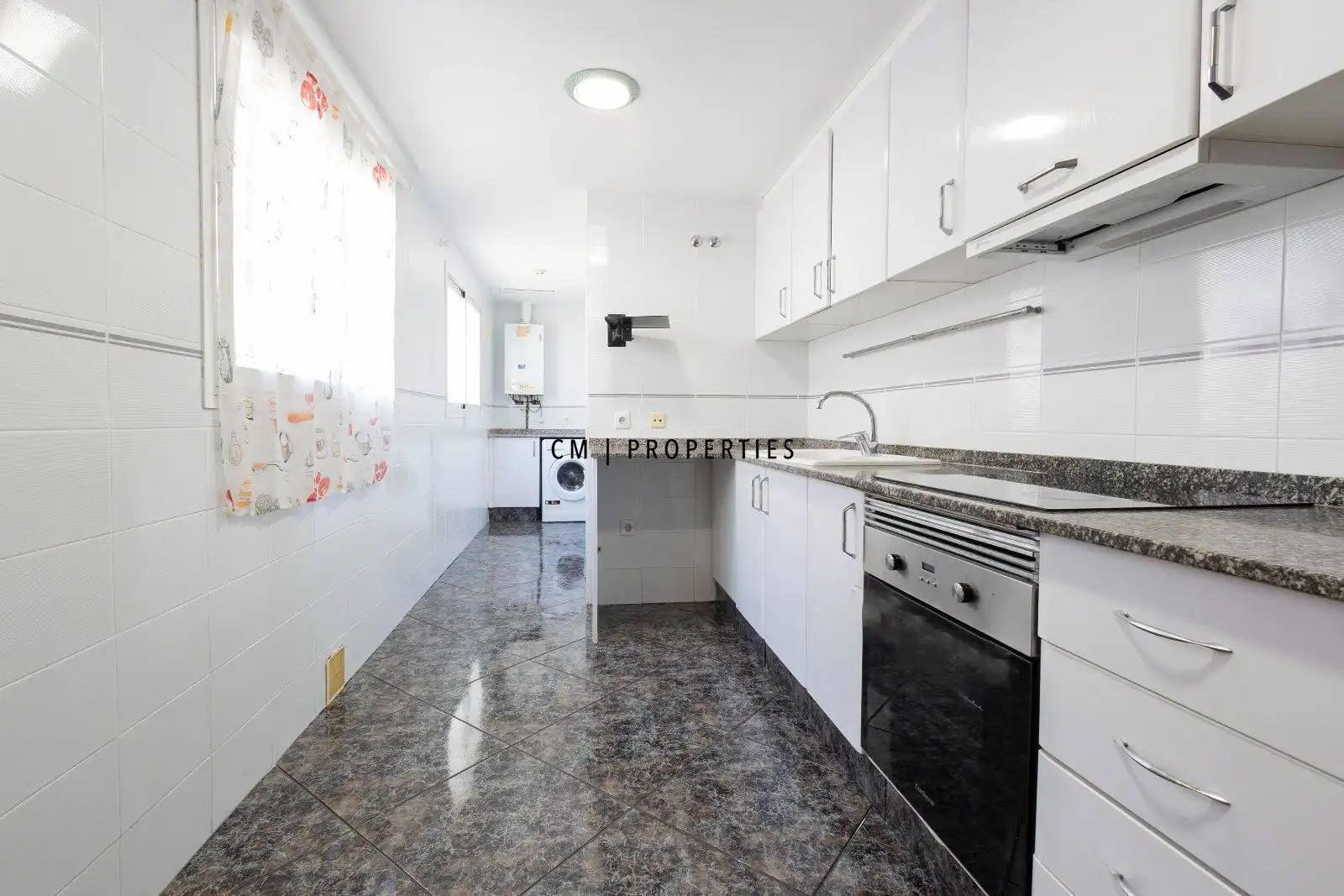 Küche von Maisonette zur Miete in Sagunto / Sagunt mit Klimaanlage, Heizung und Möbliert