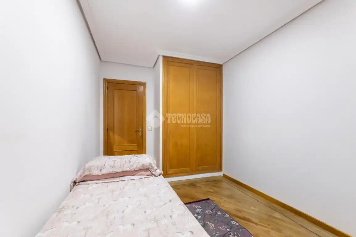 Dormitori de Pis en venda en Majadahonda amb Calefacció i Terrassa