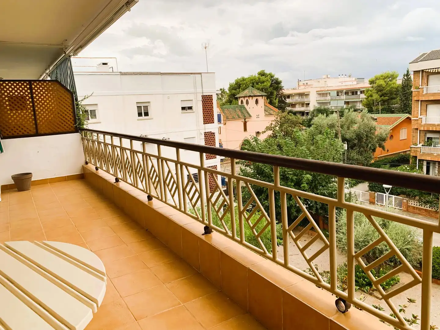Terrasse von Dachboden zum Verkauf in Vilanova i la Geltrú mit Klimaanlage, Heizung und Privatgarten