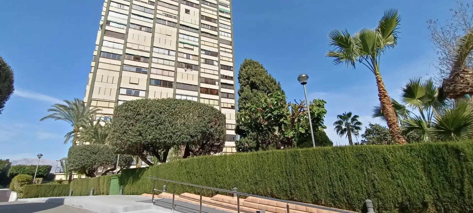Exterior view of Ground floor for sale in Benidorm  with Air Conditioner, Furnished and Oven