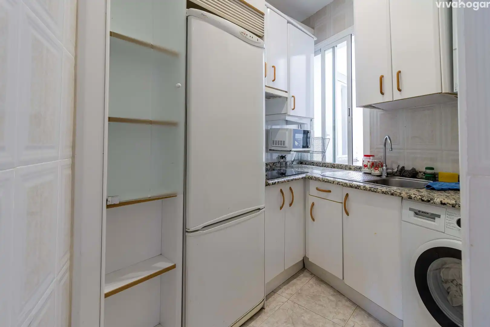 Flat with terrace for sale in Vicente Espinel, imagen 11