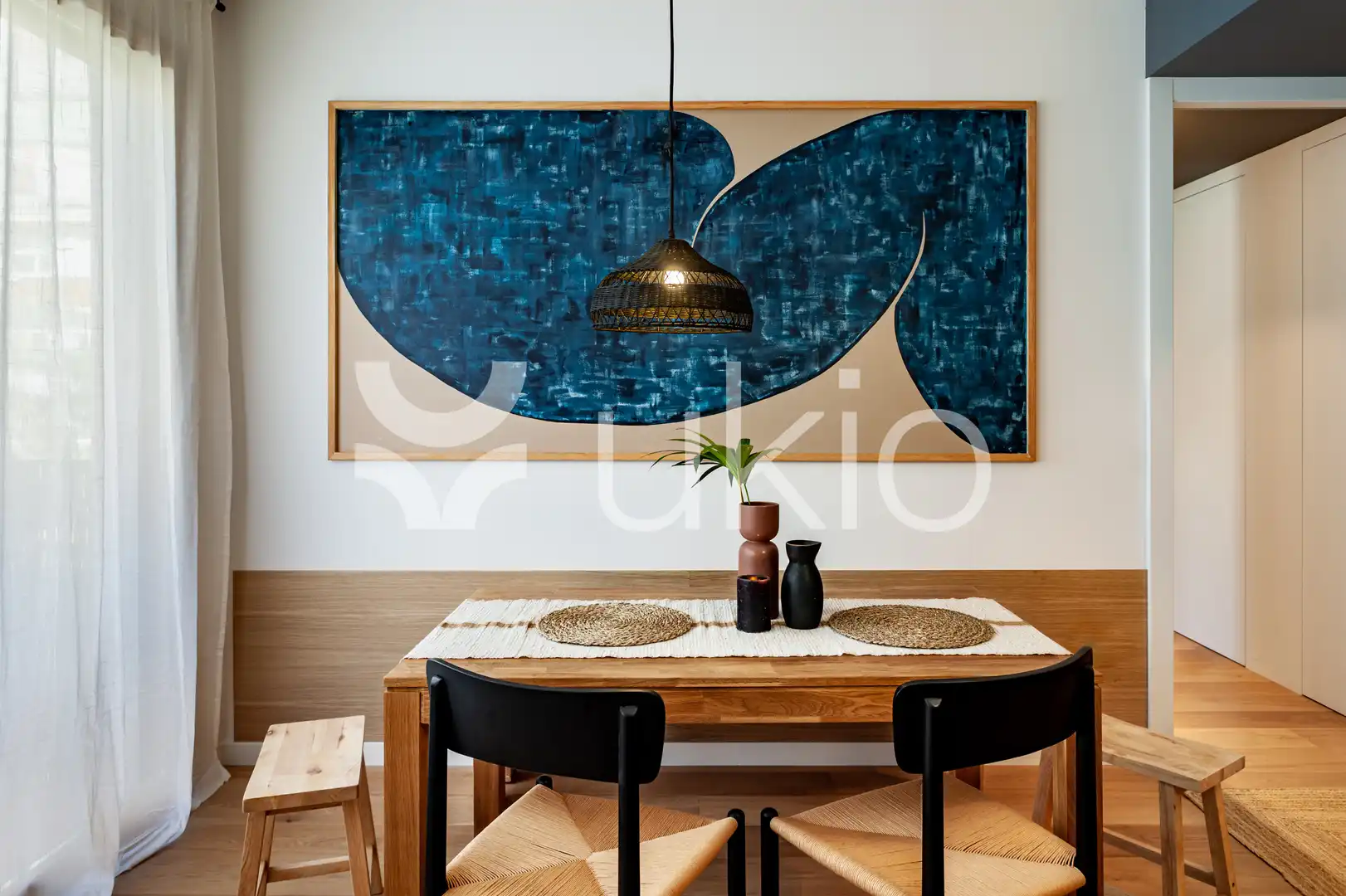 Comedor de Apartamento de alquiler en Barcelona con Aire acondicionado, Calefacción y Amueblado