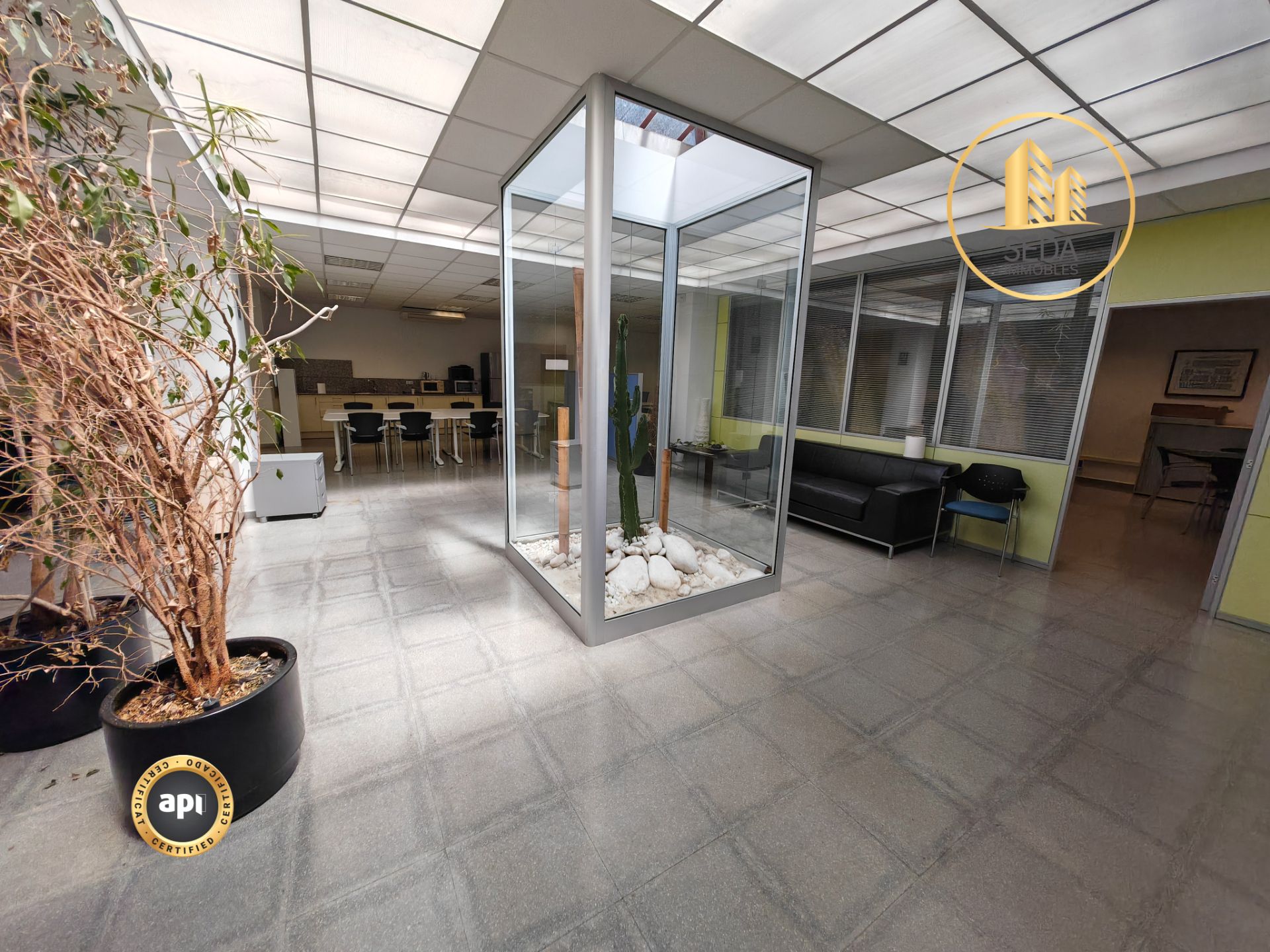 Local de lloguer en Terrassa amb Aire condicionat, Calefacció i Terrassa