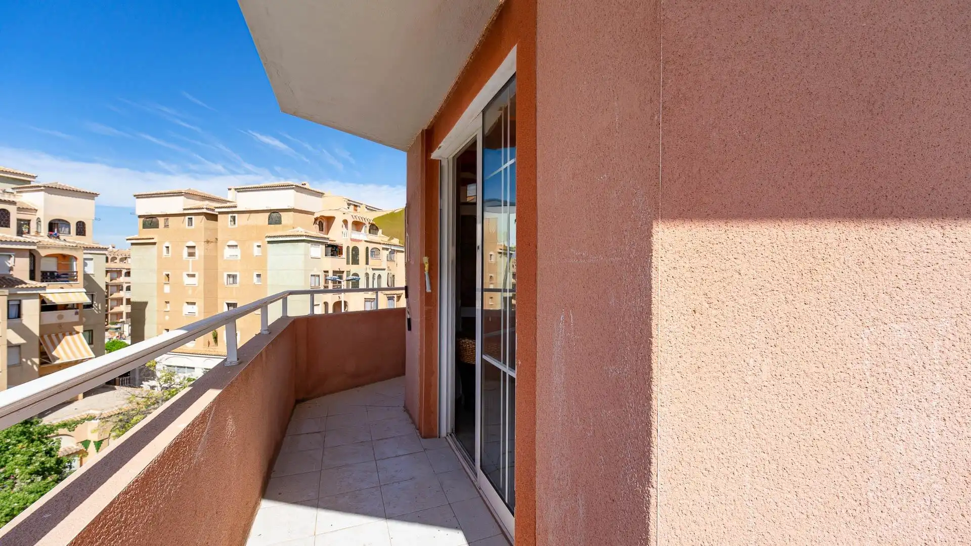 Terraza de Apartamento en venta en Torrevieja con Balcón