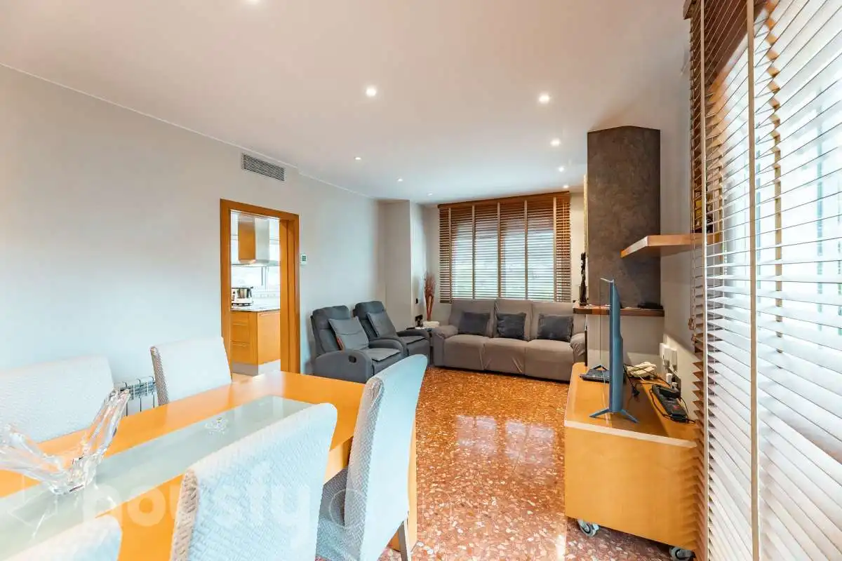 Sala d'estar de Casa o xalet en venda en Sant Pere de Ribes amb Aire condicionat, Calefacció i Jardí privat