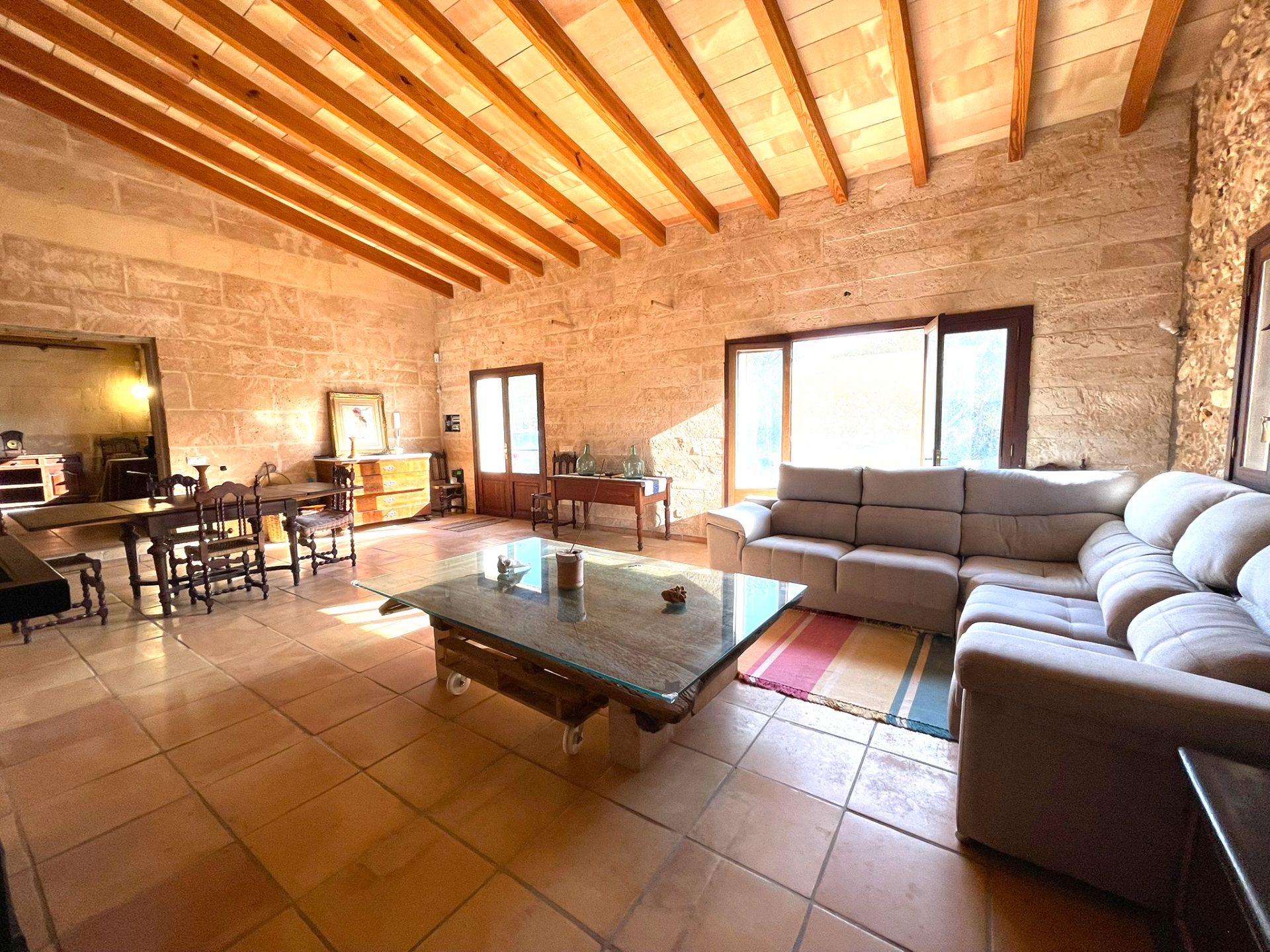 Sala d'estar de Finca rústica en venda en Manacor amb Aire condicionat, Jardí privat i Terrassa
