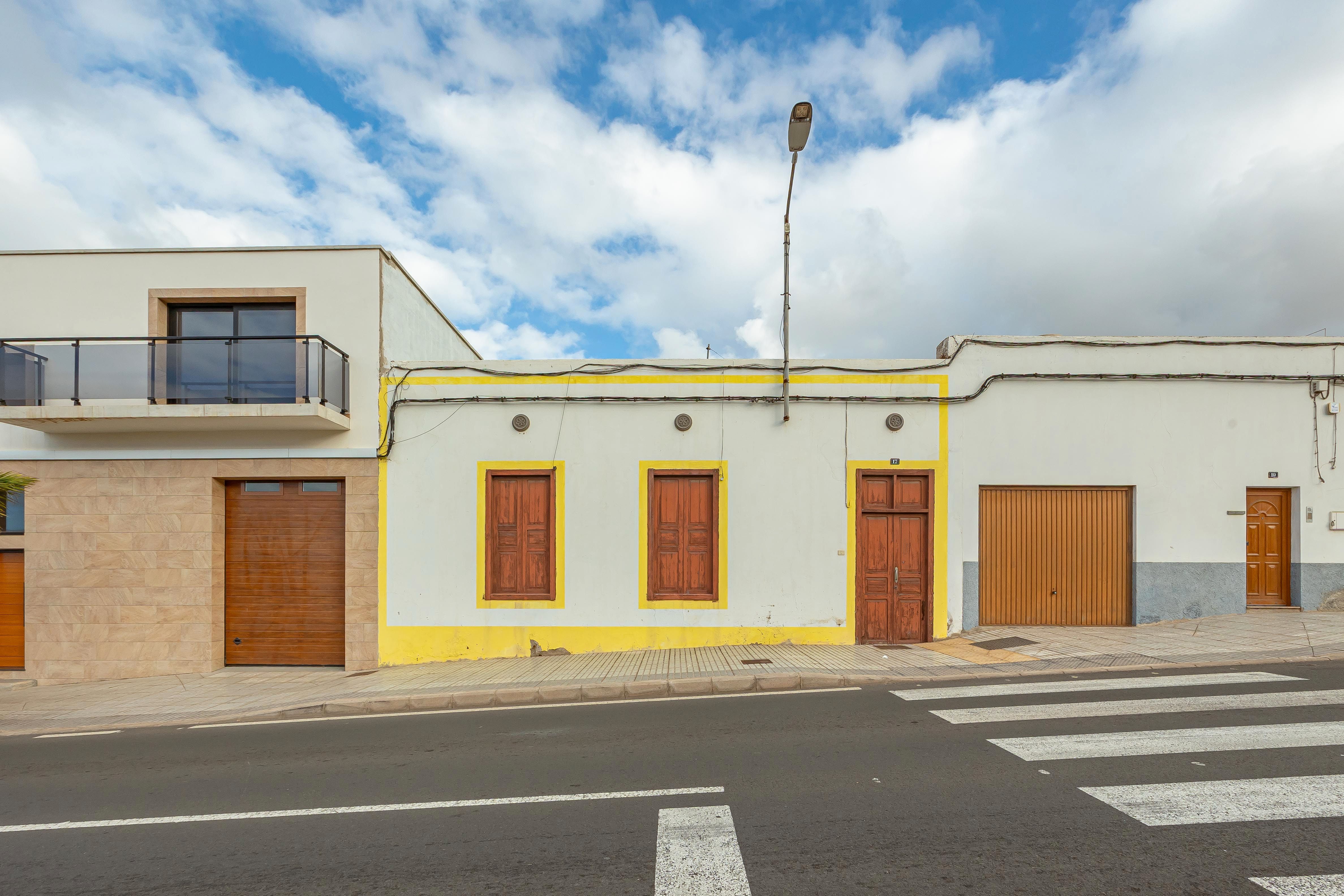 Exterior view of House or chalet for sale in Gáldar  with Terrace