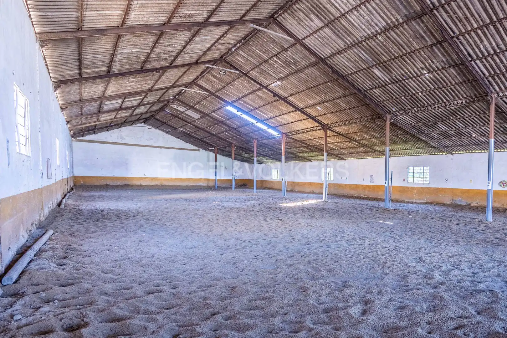 Vista exterior de Casa o chalet en venta en Alcalá de Guadaira con Calefacción y Jardín privado