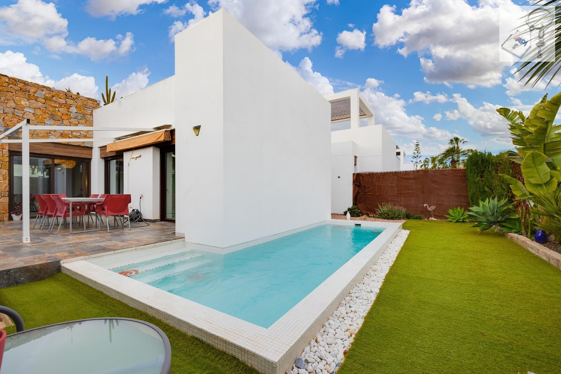 Piscina de Finca rústica en venta en Orihuela con Calefacción, Piscina y Amueblado