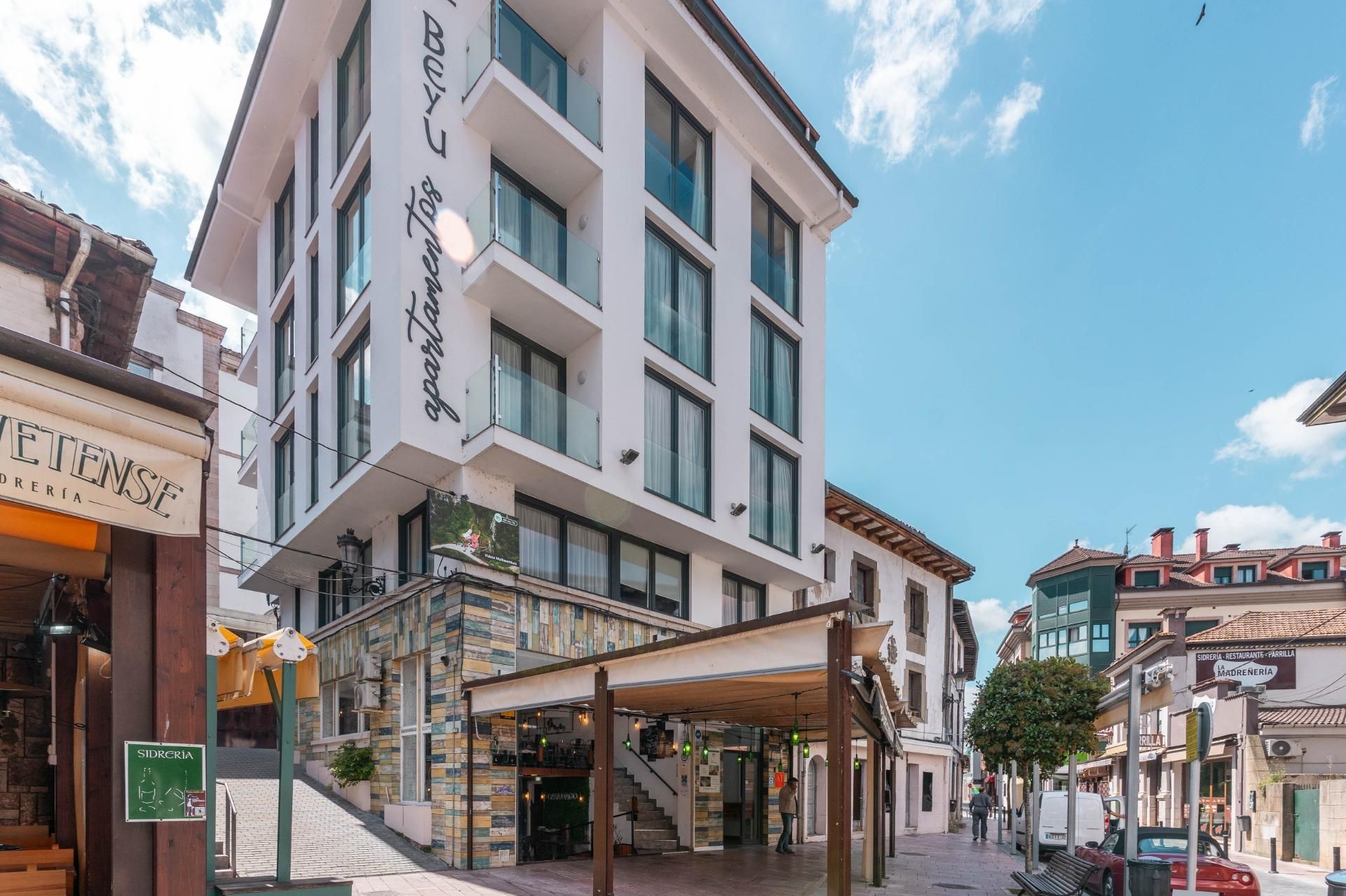 Exterior view of Building for sale in Cangas de Onís