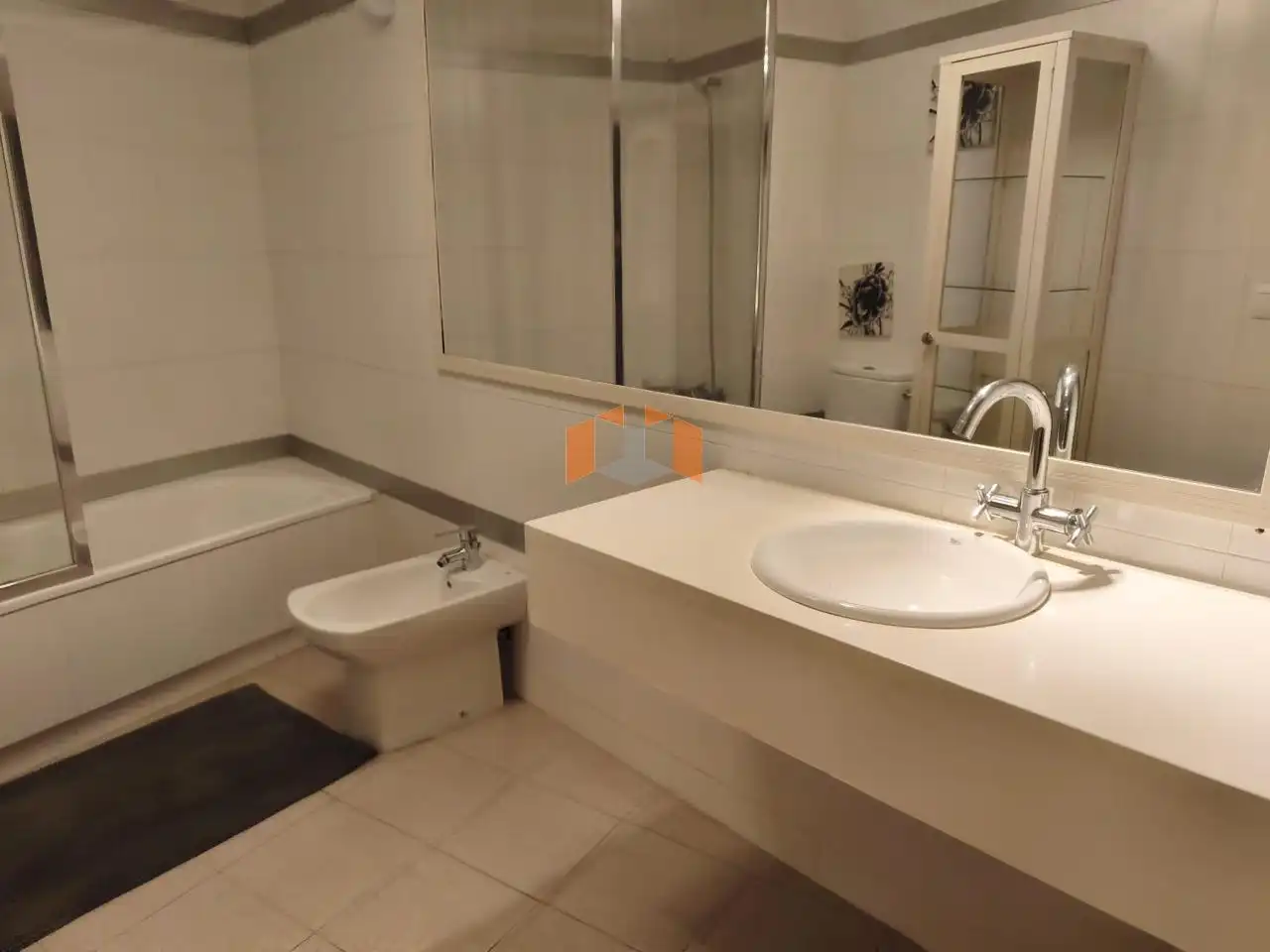 Bathroom of Flat for sale in Vigo   with Heating