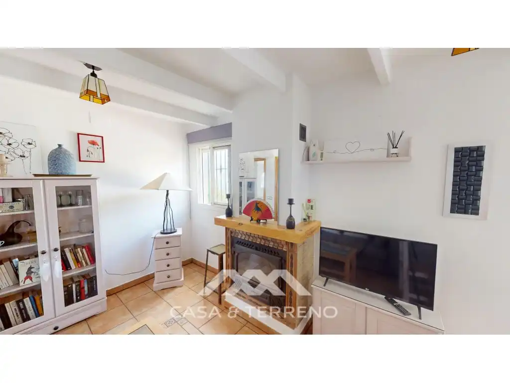 Sala d'estar de Casa o xalet en venda en Arenas amb Aire condicionat, Jardí privat i Terrassa