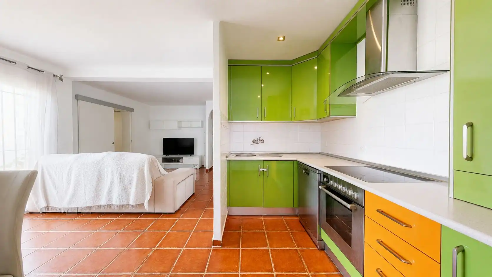 Casa adosada en venda a CL S/N 31 (MONTE BIARRITZ) 29 , Nueva Atalaya