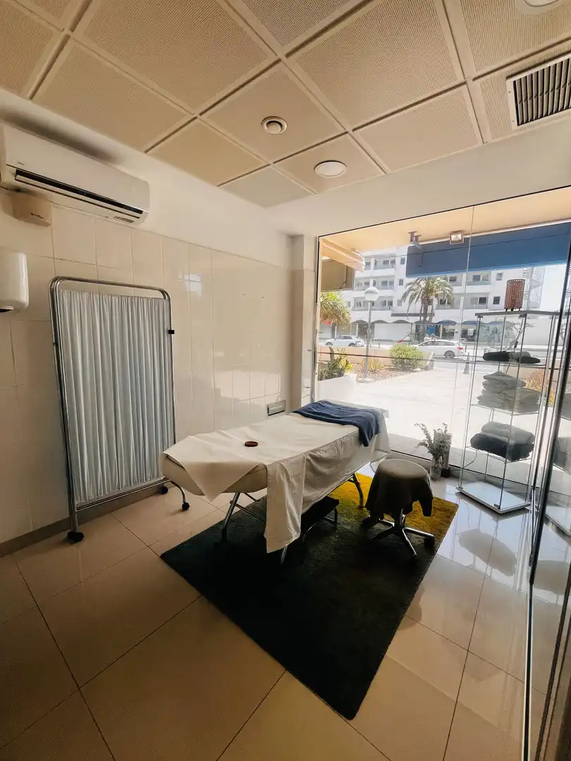 Local en venta en San Bartolomé de Tirajana con Aire acondicionado