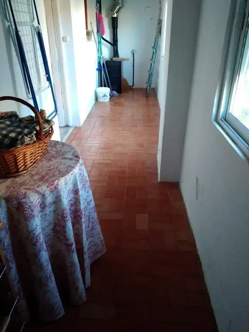 Casa o xalet en venda en Villagatón amb Jardí privat, Traster i Moblat