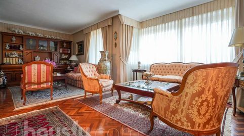 Foto 4 de Piso en venta en Cl. Doctor Esquerdo, ., Niño Jesús, Madrid Capital