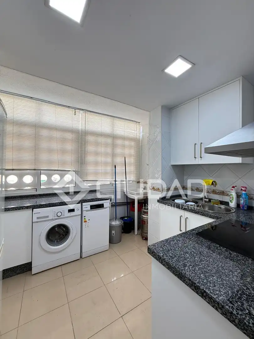 Kitchen of Flat for sale in Chipiona  with Air Conditioner and Terrace