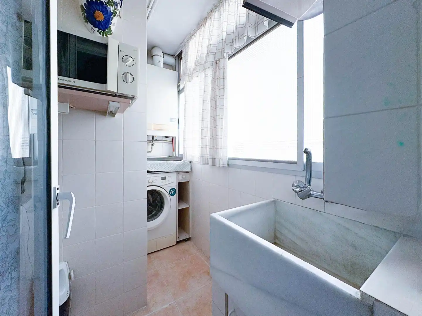 Baño de Piso en venta en Valencia con Aire acondicionado, Calefacción y Trastero