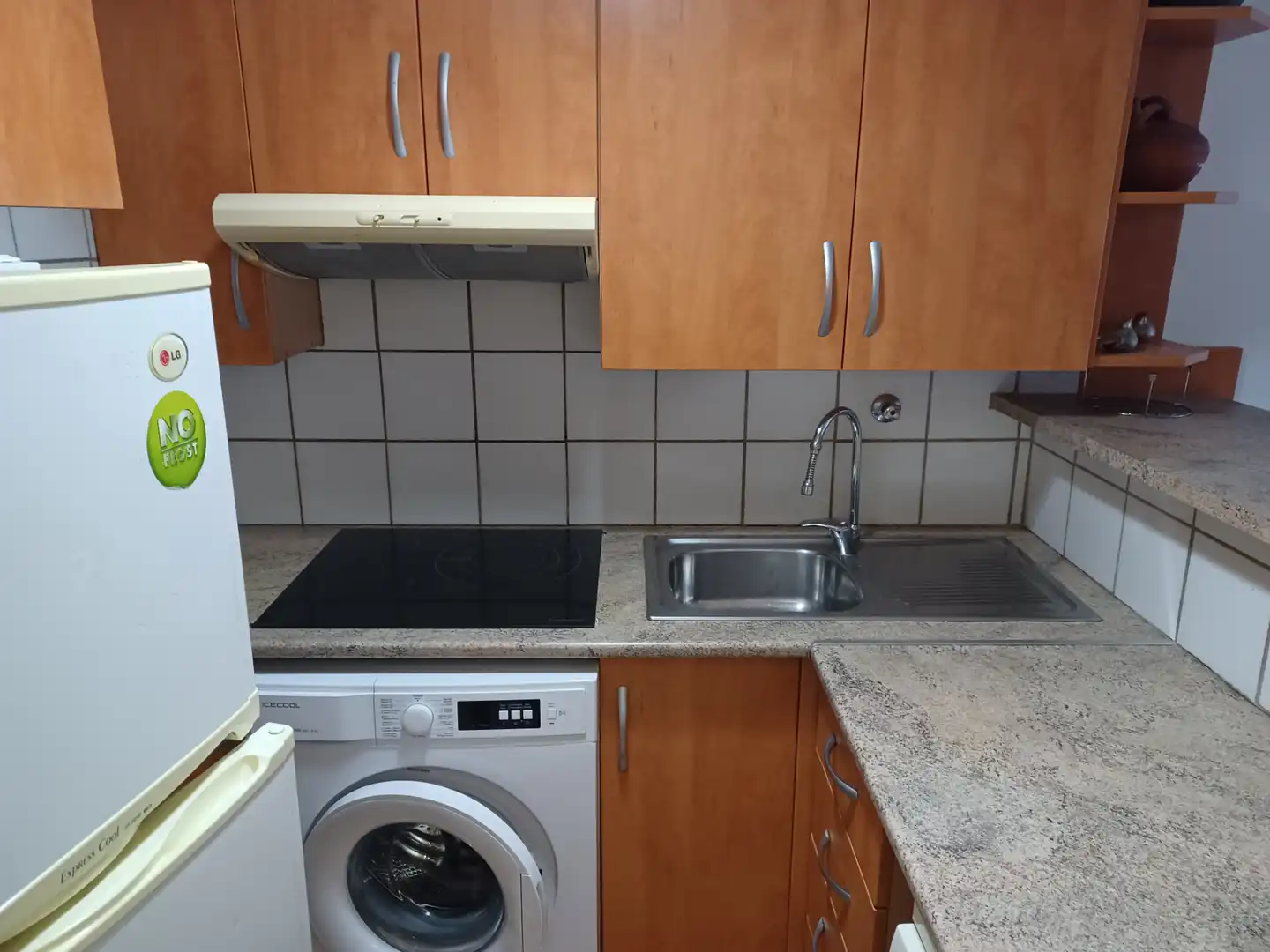 Cocina de Apartamento en venta en Figueres con Aire acondicionado, Calefacción y Terraza