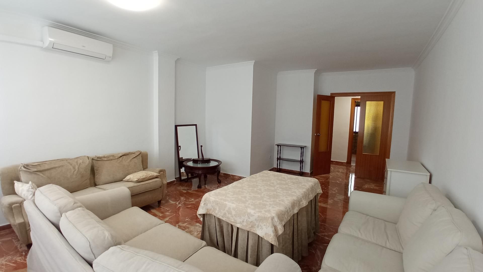 Living room of Flat to rent in Jerez de la Frontera  with Air Conditioner