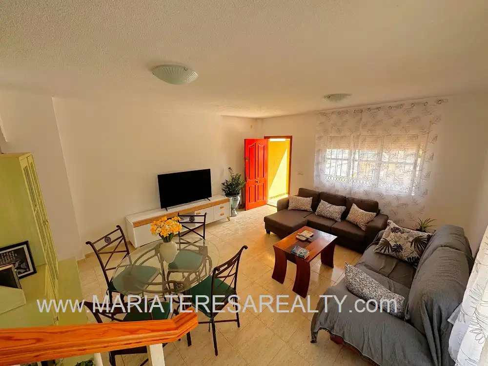 Living room of Detached homes for sale in Los Alcázares  with Private garden and Balcony
