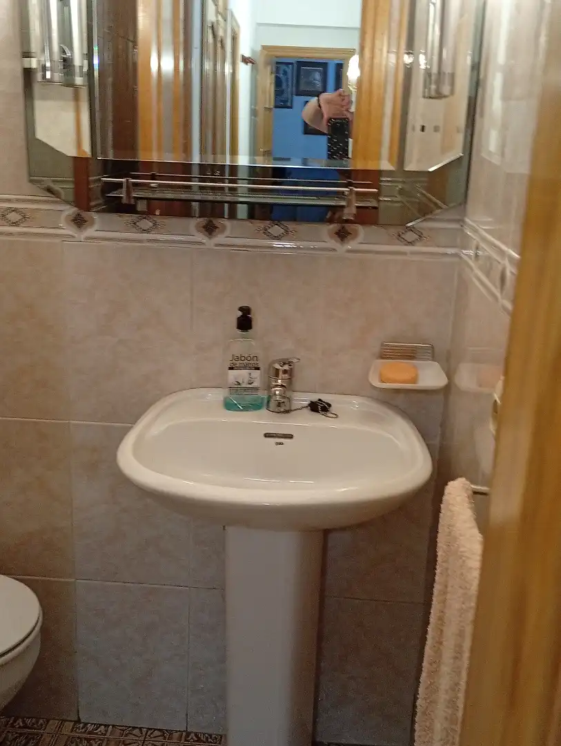 Badezimmer von Wohnung zum Verkauf in Ciudad Real mit Klimaanlage, Terrasse und Möbliert