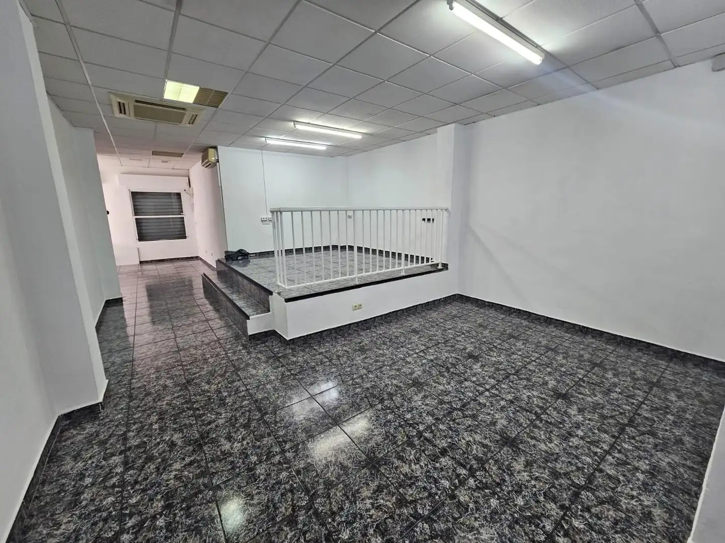 Wohnung zum Verkauf in Fuente Álamo de Murcia mit Klimaanlage, Terrasse und Abstellraum